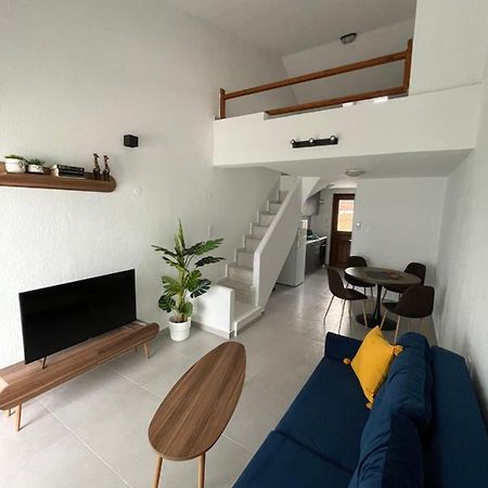 Apartament Sea View Loft Nea Roda Zewnętrze zdjęcie
